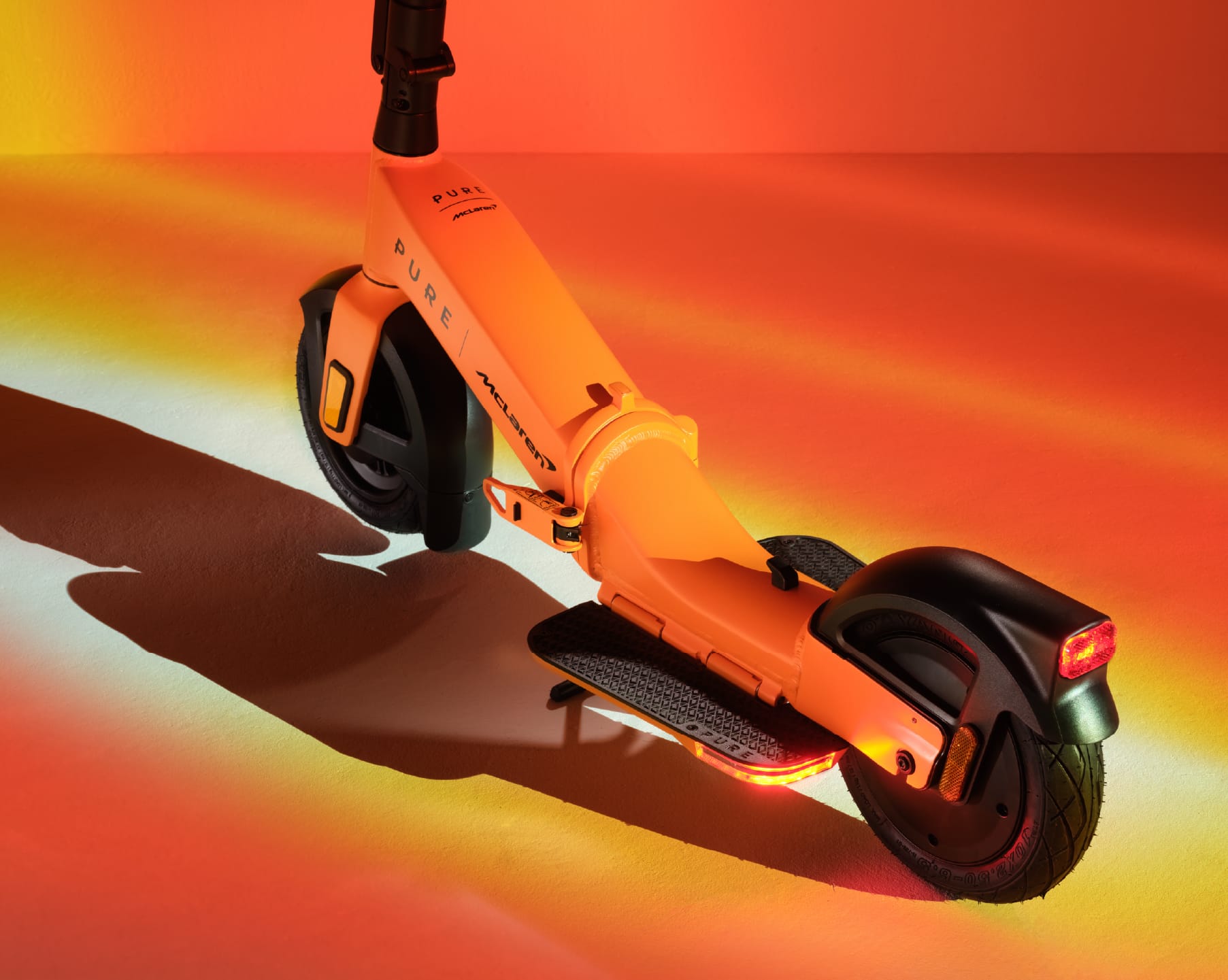 Pure Scooter Papaya Pure x McLaren Flex